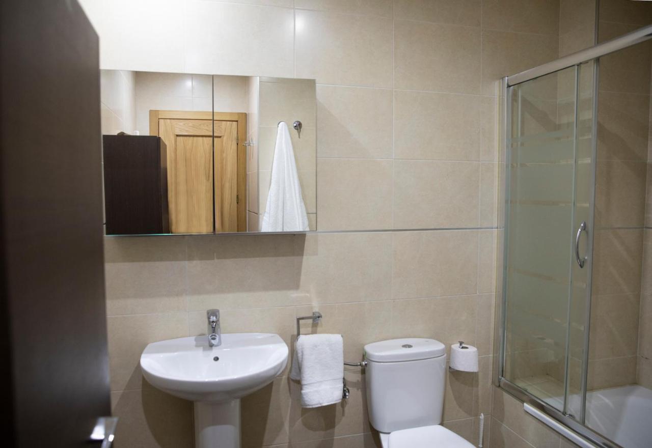 Lomena Appartement *